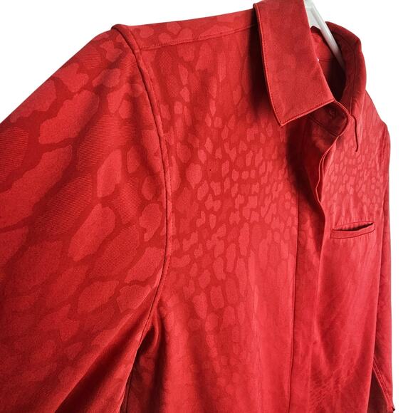 Athleta Shirt Women XS Red Urbanite Textured Top Button Up Collared Neck Vented - Picture 7 of 10